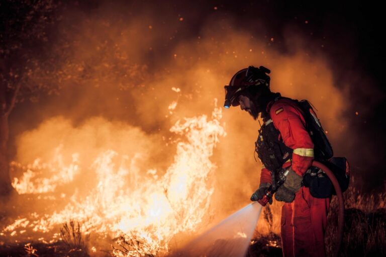 Spain declares national emergency after wildfires force 10,000 to flee near Madrid