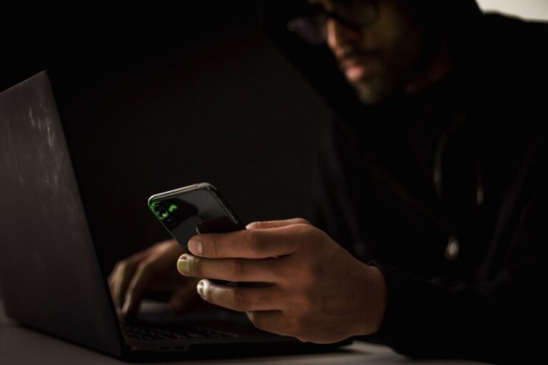 Scammer poses as government official, contractor loses over RM50,000