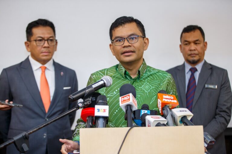 Economy Ministry must bridge gap between GDP figures and people’s lived reality, says minister