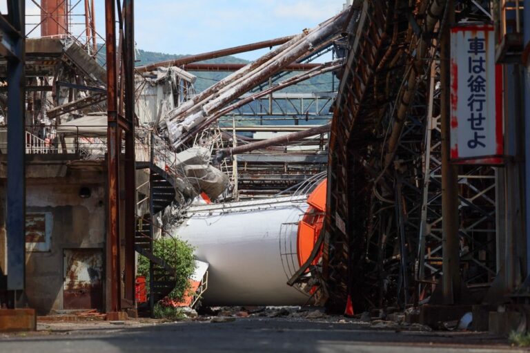 Rescue attempts continue in wake of Japan quake