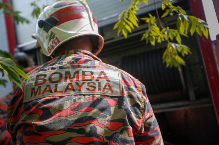 Three family members killed, woman injured after car collides with tanker lorry in Gua Musang