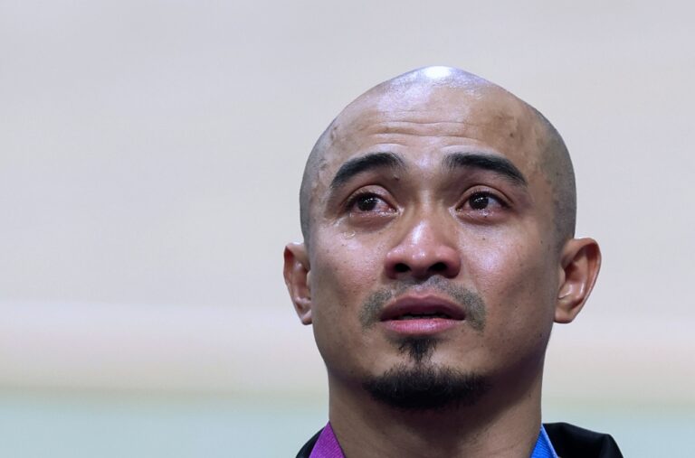 Pocket Rocketman Azizulhasni says ‘prayers answered’ as he claims long‑awaited Commonwealth keirin gold for Malaysia