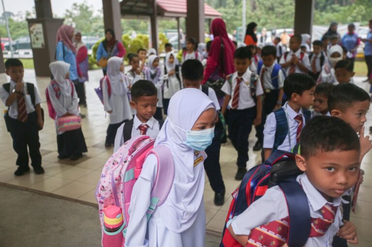 Sarawak implements Education Ministry’s Child Protection Policy, parents among those required to sign compliance pledge