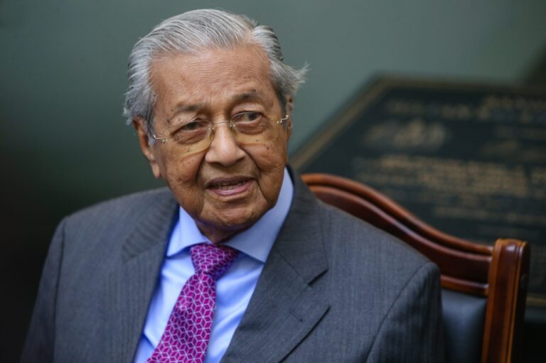 Court adjourns Pulau Batu Puteh appeal, Dr Mahathir’s lawyer seeks to add RCI report