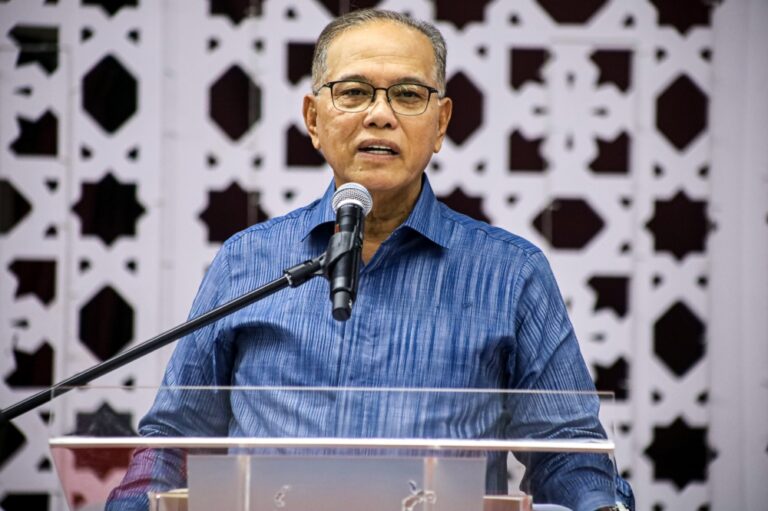 MB: Pahang reports end of recorded hardcore poverty, with 2,913 households lifted and overall poverty down 30pc