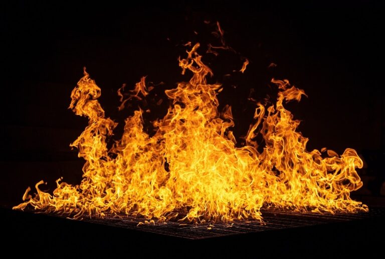 Sandakan declares fire disaster after 28 homes destroyed on Pulau Nunuyan Laut
