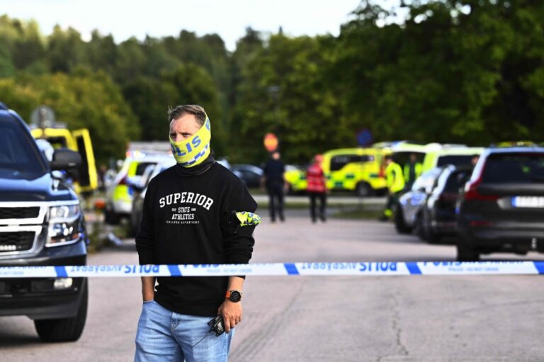 One dead, three hurt after attack at Swedish high school on first day back, 18-year-old sword-wielder under arrest