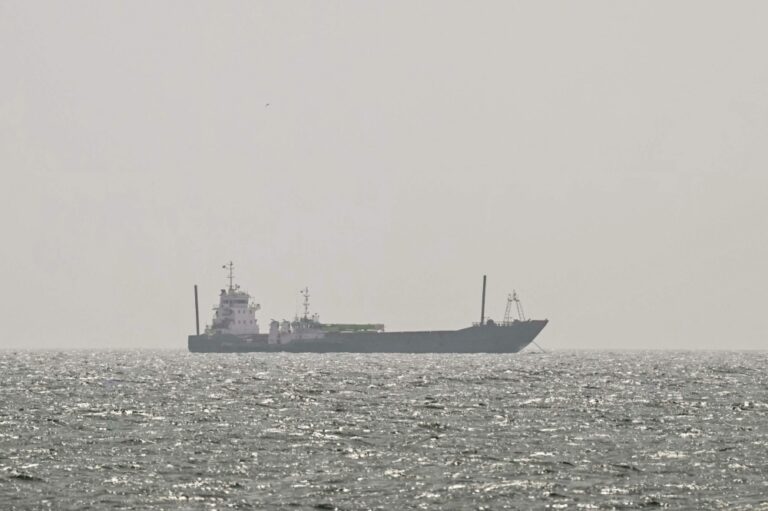 Japan to back Middle East oil pipelines bypassing Strait of Hormuz