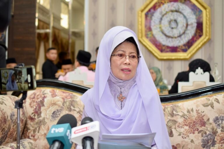 Fatimah orders agencies to ensure welfare support for family in Sibu child death