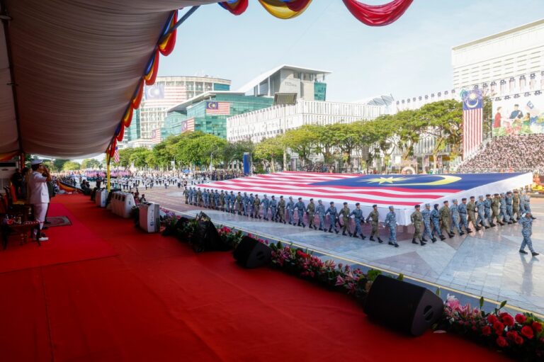 Upin & Ipin, police dogs and fighter jets steal the show at Malaysia’s 69th National Day parade