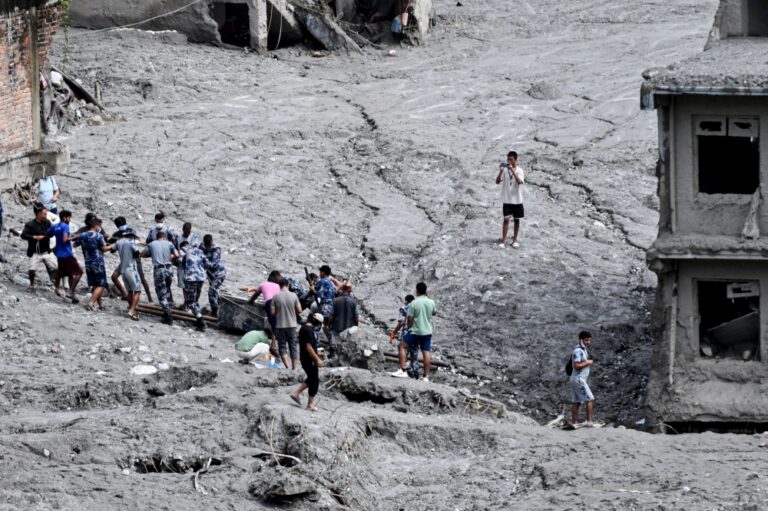 Nepal flood death toll passes 1,000 as rescue efforts enter seventh day