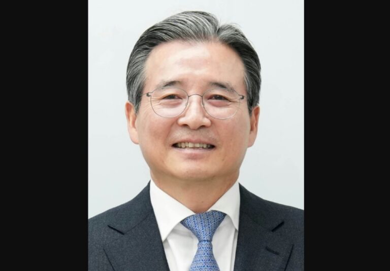 South Korean presidential policy chief quits over AI chip investment row