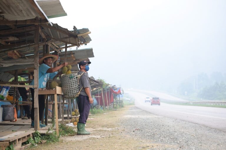 As smoke spreads across South-east Asia, Indonesia works with neighbours to tackle transboundary haze