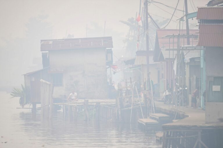Prabowo orders tougher firefighting response as 72,000ha burn across Indonesia