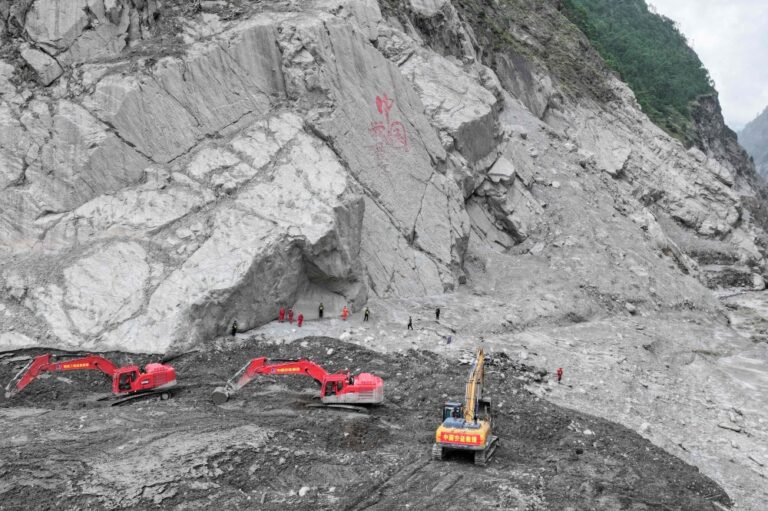 China landslides leave six dead and nine missing after rains from Typhoon Saudel
