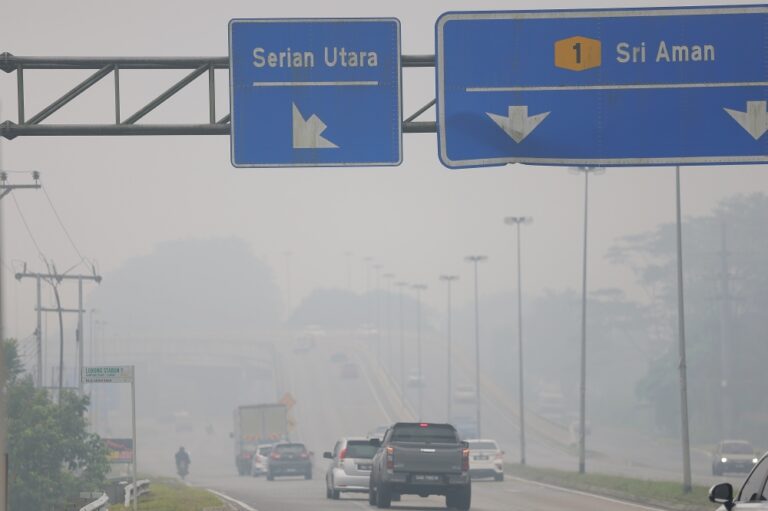 No hazardous API readings nationwide, but Serian records very unhealthy level