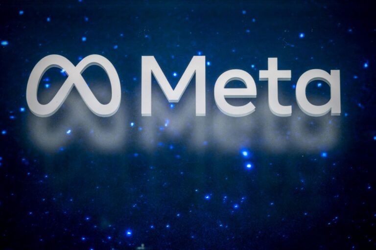 Meta pilots Community Notes in 16 Latin American countries, signalling shift from professional fact‑checking
