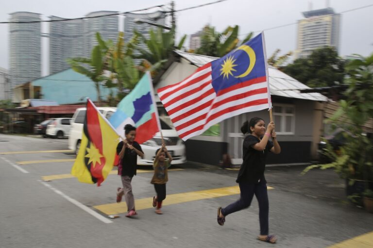 Haze can’t stop the party: Sabah moves Malaysia Day celebration to SICC