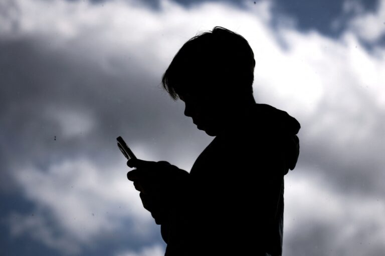 France takes second shot at under-15 social media ban after court blocks first attempt