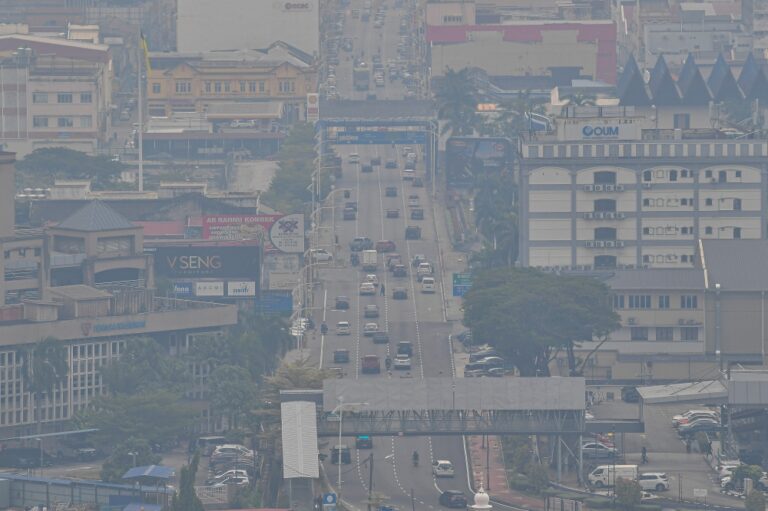 Negeri Sembilan DOE ramps up enforcement as haze hits unhealthy levels