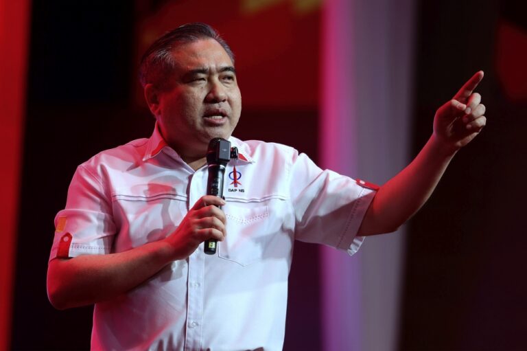 Quit if you no longer recognise Tuanku Muhriz as ruler, Loke tells Negeri Sembilan exco members