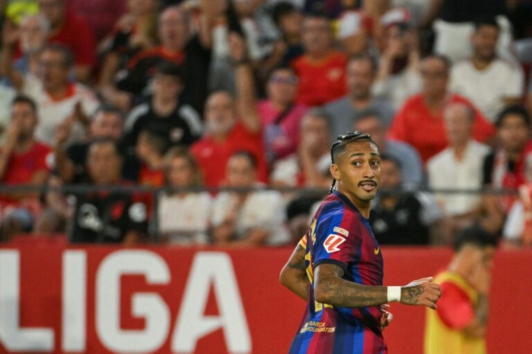Barcelona beat Sevilla as Raphinha nets second straight hat-trick