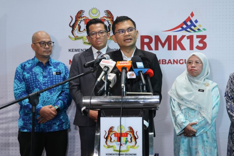 Beyond minimum wage, Malaysia needs clearer wage ladders tied to productivity, says Akmal Nasrullah