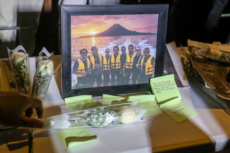 Indonesia identifies body of missing Anak Krakatau crew member, seven including journalists remain missing