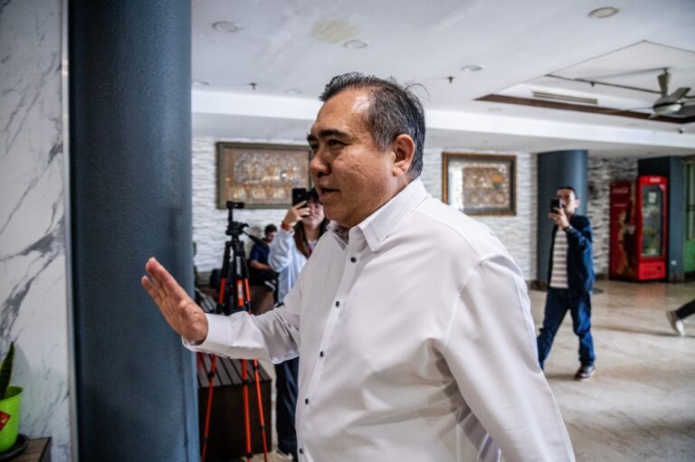 ‘Decision has been made’: Anthony Loke firm on resignation, to hand in letter upon return from China
