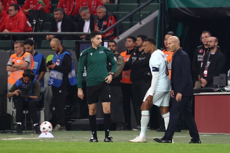 Zidane gets winning start as France beat Turkiye, but Mbappe goes off injured