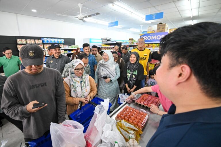 Madani Mart’s master licensing push could fuel 300 outlets, says Fuziah