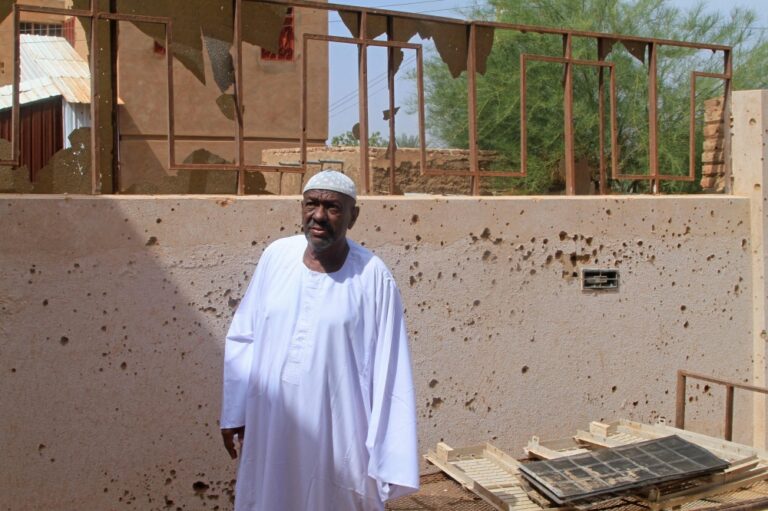 Millions return to Khartoum, only to find blackouts, shortages and few jobs