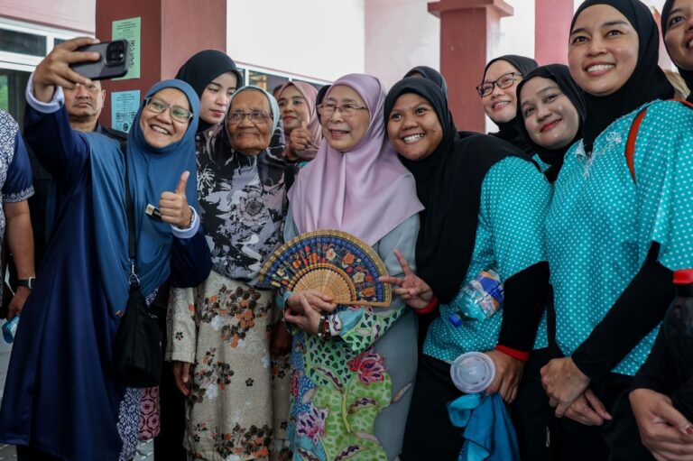 Dr Wan Azizah wants women to make up at least 30pc of PKR candidates in Melaka
