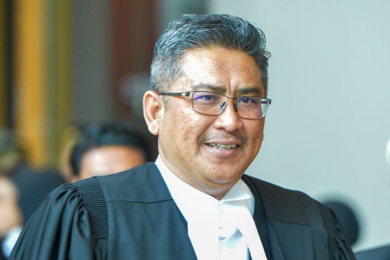 High Court rejects Bar bid to challenge Ahmad  Terrirudin’s JAC appointment
