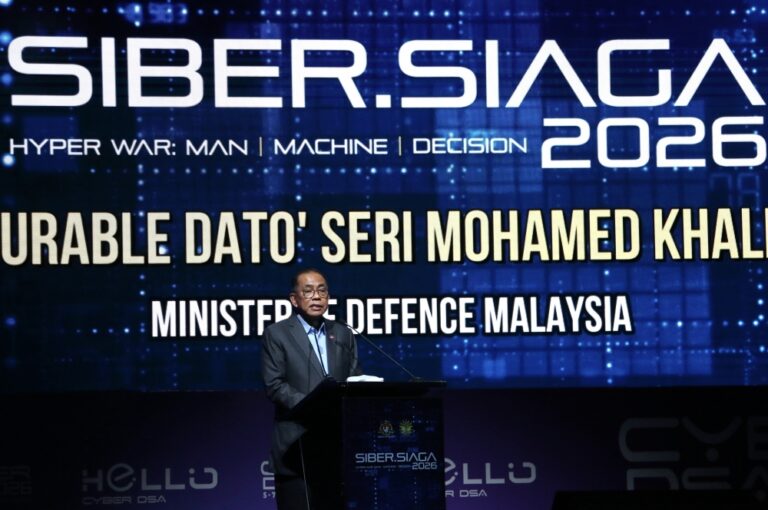 Defence minister: Strengthening cooperation, system resilience among focuses in tackling cyber threats in Malaysia 