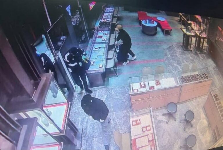 Seven suspects: Chinese national latest held as Pahang police close in on RM1.7m Genting jewellery heist