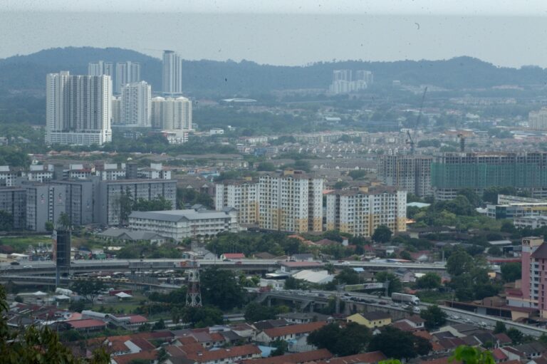 Selangor govt, state education dept to discuss measures to address haze and Super El Nino, says MB