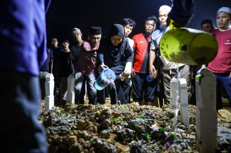 Grieving mother haunted by memories of her three children killed in Pontian accident
