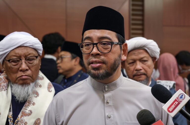 ‘Lighad’ issue: Quran must not be subject to mockery, says religious affairs minister