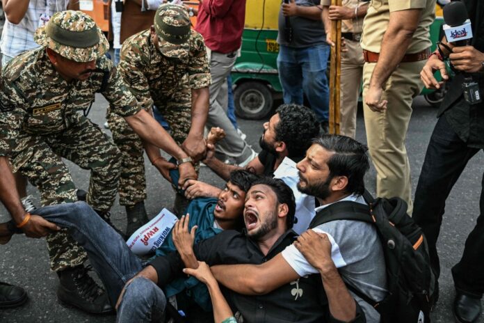 Released ‘cockroach’ party leaders vow more protests against India’s election chief