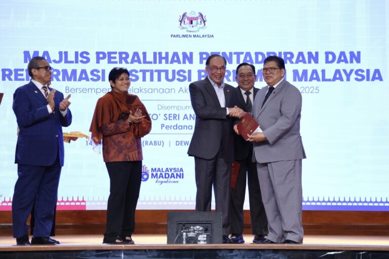 Anwar hails Parliamentary Services Act as key reform