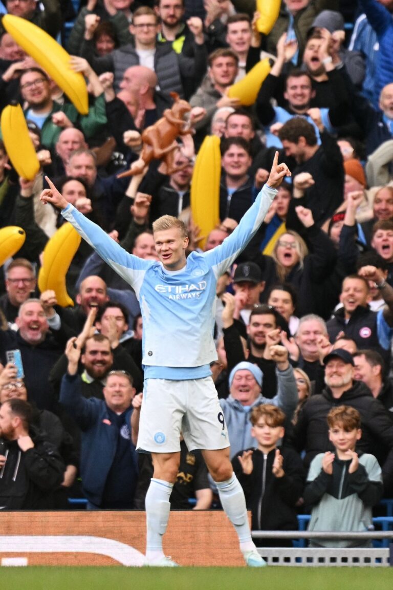 Haaland fires Manchester City to seventh straight win as Liverpool stage comeback